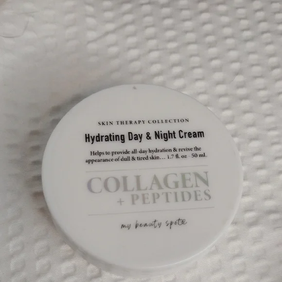 My Beauty Set Collagen Peptides Skincare Set - AirFrance Cosmetic Bag - Picture 4 of 9